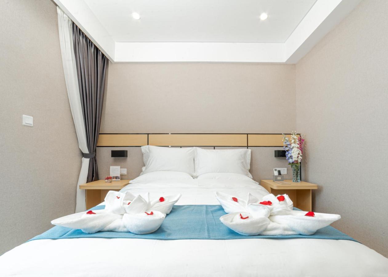 Ark Hotel Phnom-Penh Buitenkant foto