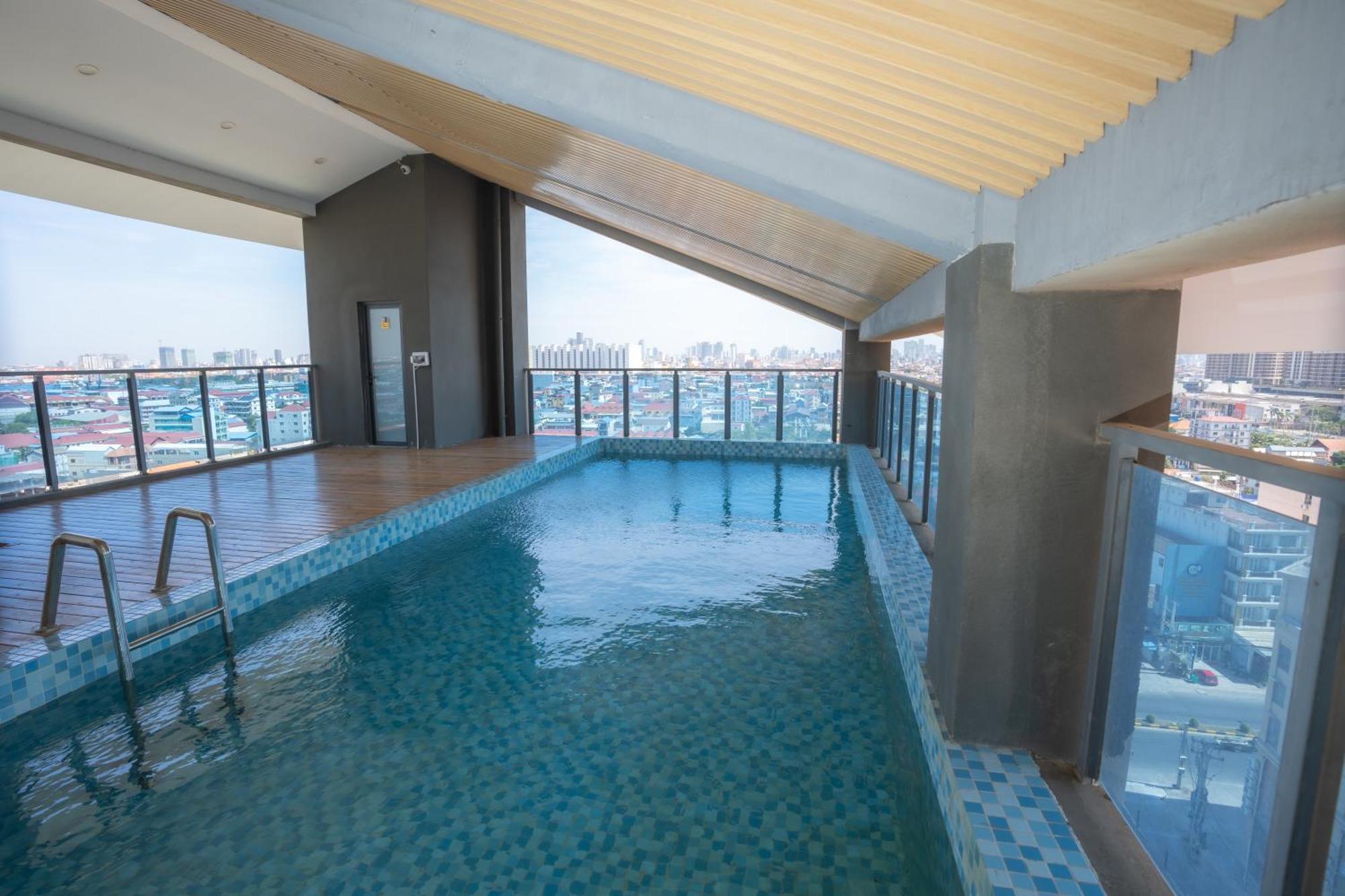 Ark Hotel Phnom-Penh Buitenkant foto