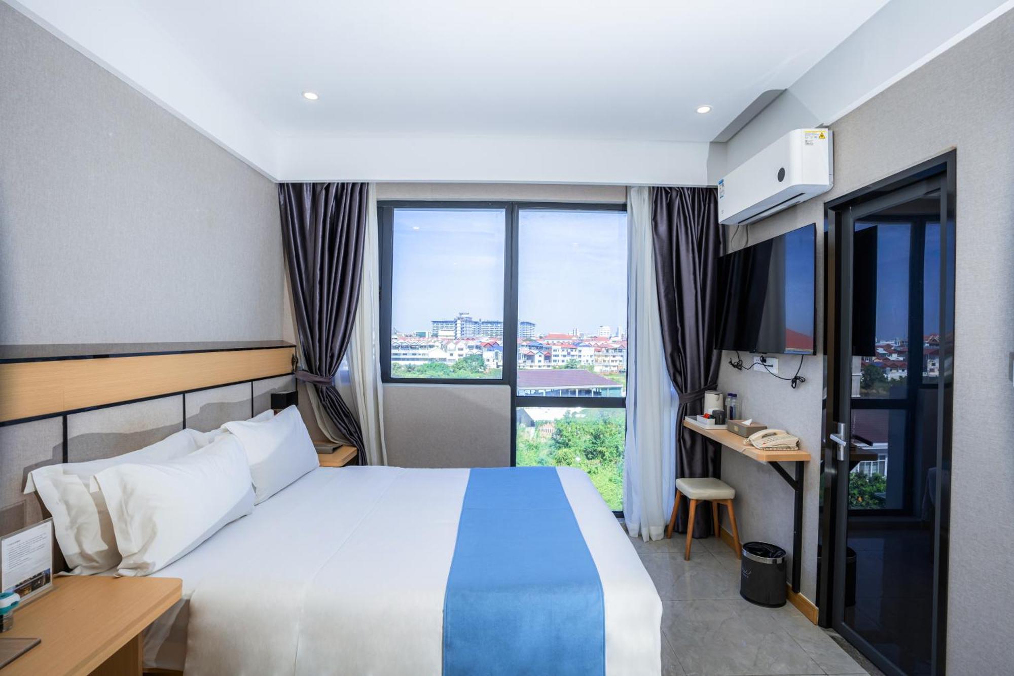 Ark Hotel Phnom-Penh Buitenkant foto