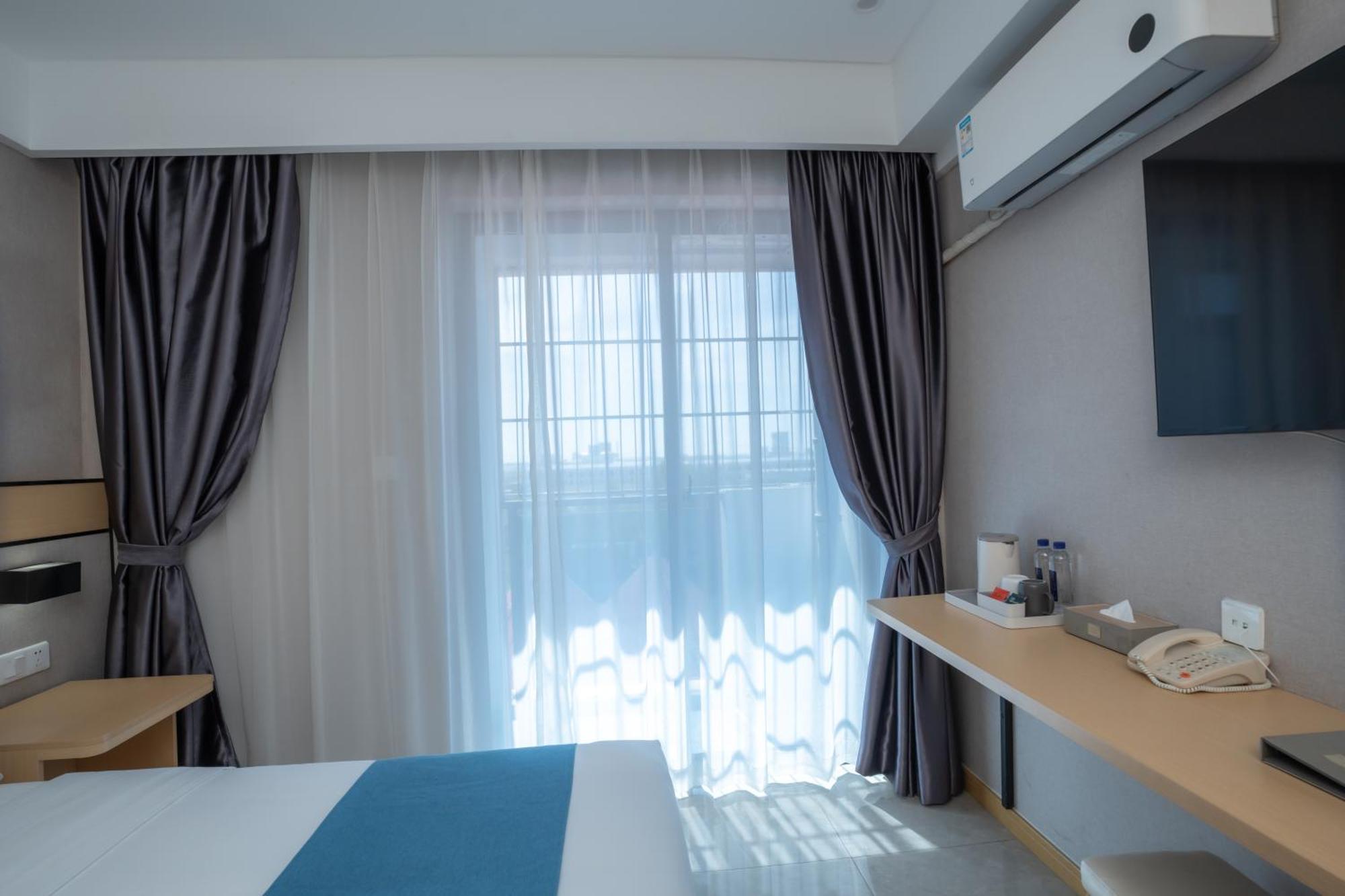 Ark Hotel Phnom-Penh Buitenkant foto