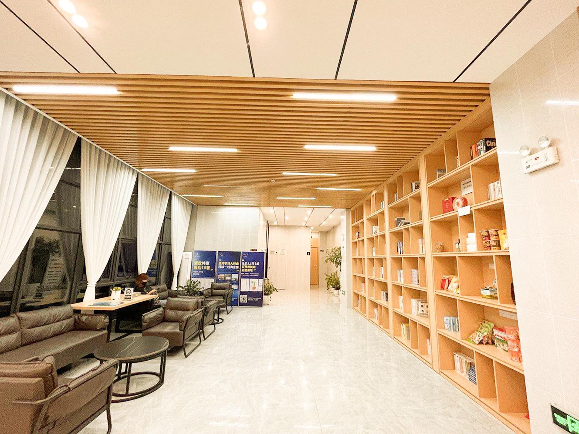 Ark Hotel Phnom-Penh Buitenkant foto