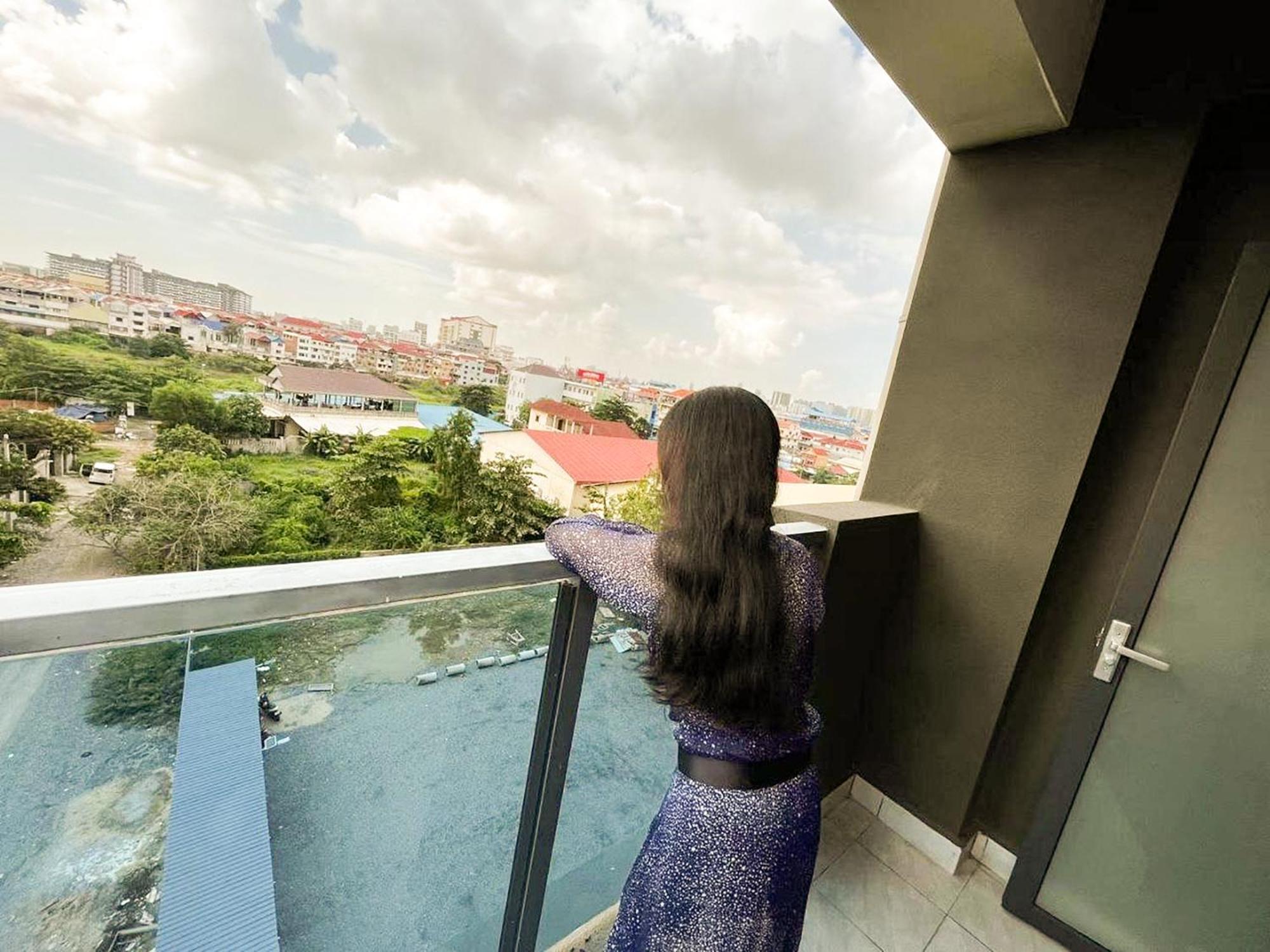 Ark Hotel Phnom-Penh Buitenkant foto